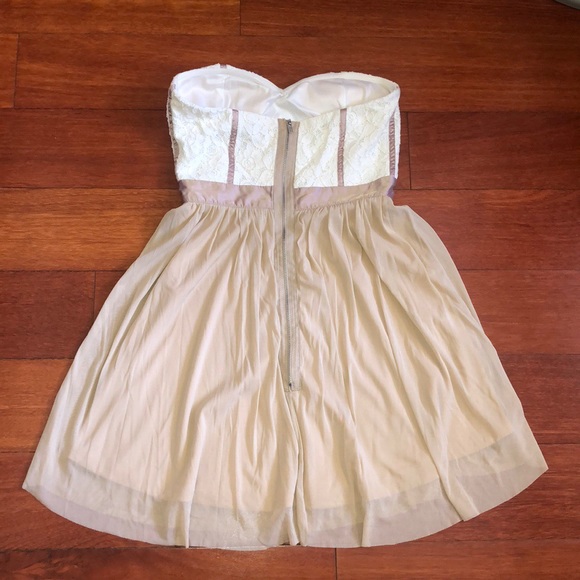 strapless dress - Picture 3 of 5